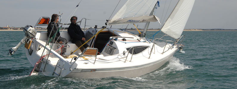 яхта Maxus 24 Classic